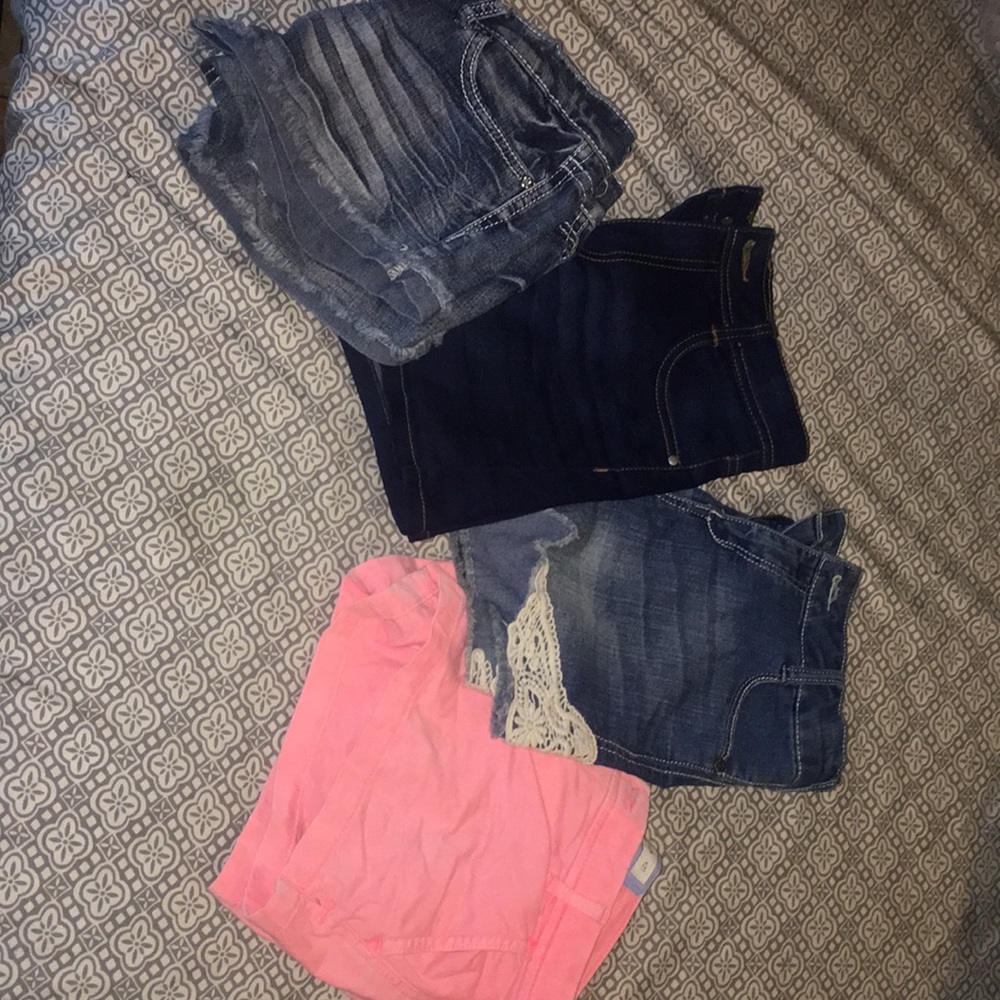SUMMER SHORTS